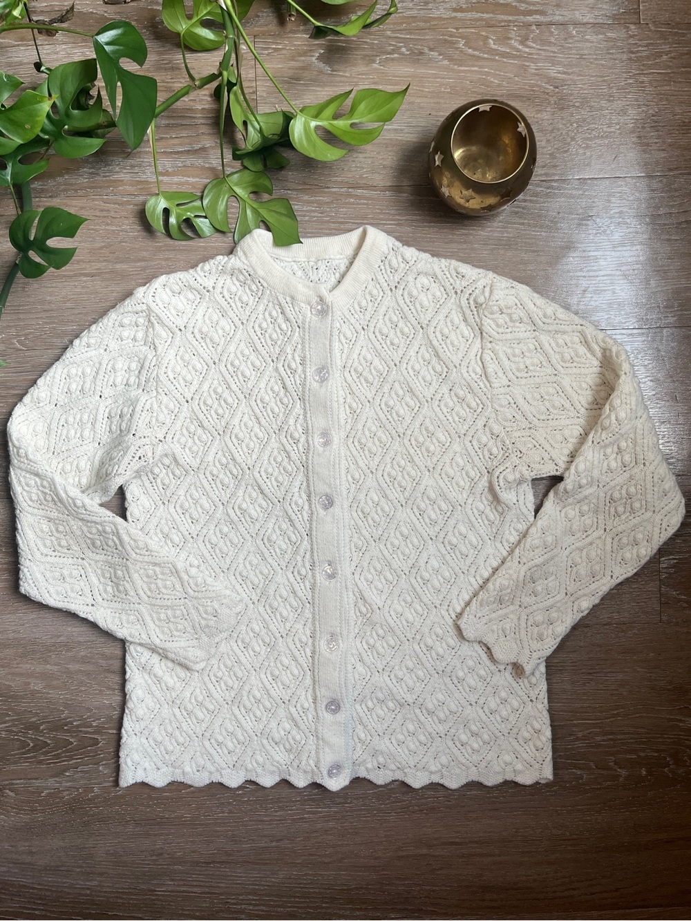 Vintage Ivory Diamond-Texture Button-Up Cardigan